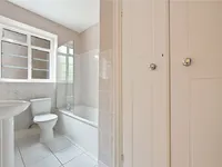 Недвижимость Vicarage Gate, Kensington: 2