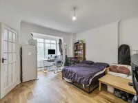 Недвижимость Rossmore Court, Park Road: 9