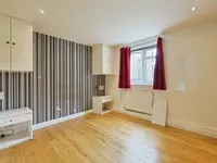 Недвижимость Farnhurst House, Blondel Street: 18