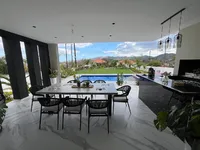 Недвижимость 4 Bedroom Villa for Sale in Eptagoneia, Limassol: 4