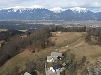 Недвижимость Земельный участок, усадьба Брда: 9