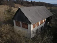 Недвижимость Участок, пригодный для застройки ВРДА.: 27