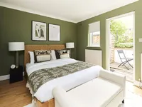 Недвижимость Upper Richmond Road, Putney: 2