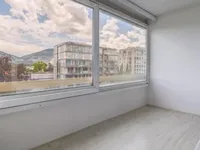 Недвижимость Apartment 4 rooms: 8