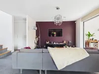 Недвижимость Bifamiliar house 6 rooms: 8