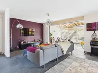 Недвижимость Bifamiliar house 6 rooms: 11