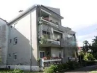 Недвижимость Квартира на торгах Пасубио: 2