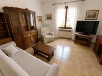 Недвижимость Apartment on Brass Street: 4