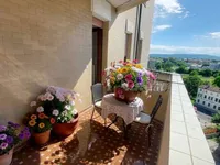 Недвижимость Four-room apartment in the center of Gorica.: 16