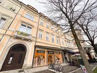 Недвижимость Четырехкомнатная в центре Горизии: 7