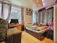 Недвижимость Pearscroft Road: 7
