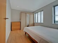 Недвижимость Leeland Way: 2
