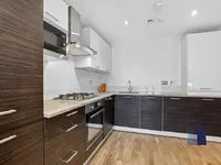 Недвижимость 172 Grange Road: 1