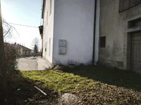 Недвижимость House in the city center: 4
