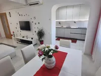 Недвижимость Apartment, 3-room in New BeryOKI: 5