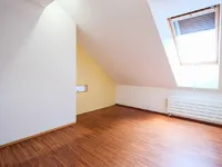 Недвижимость Three-room apartment Deposit: 7