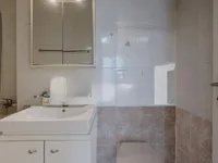 Недвижимость Apartment 7 rooms: 2