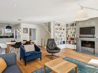 Недвижимость Bifamiliar house 6.5 rooms: 2