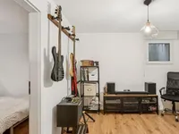 Недвижимость Bifamiliar house 6.5 rooms: 8