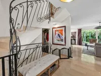 Недвижимость Single house 7 rooms: 7