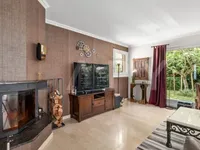 Недвижимость Single house 7 rooms: 10