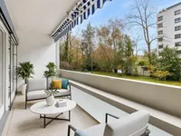 Недвижимость Apartment 4 rooms: 2