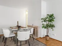 Недвижимость Apartment 4 rooms: 6