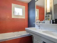 Недвижимость Attic flat 9 rooms: 7