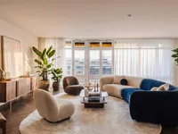 Недвижимость Apartment 7 rooms: 2