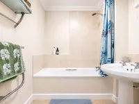Недвижимость Flat 20, 2 Maud Chadburn Place: 3