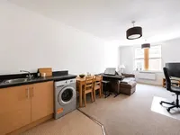 Недвижимость Flat 20, 2 Maud Chadburn Place: 7