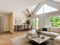 Недвижимость Attic flat 6 rooms: 4