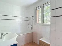 Недвижимость Attic flat 6 rooms: 8