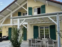 Недвижимость Villa: 2