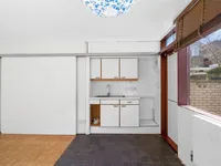 Недвижимость Golden Lane Estate: 2
