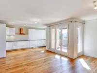 Недвижимость Apartment 5 rooms: 3