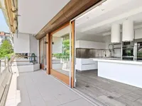 Недвижимость Apartment 6.5 rooms: 8