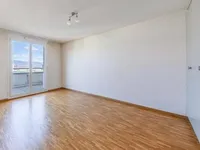 Недвижимость Apartment 5 rooms: 8