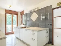 Недвижимость Single house 11 rooms: 4