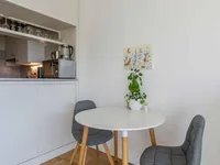 Недвижимость Apartment 1.5 rooms: 4