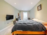 Недвижимость Camberwell Road: 9