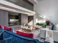 Недвижимость Apartment 6 rooms: 1