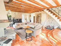 Недвижимость Single house 10 rooms: 2