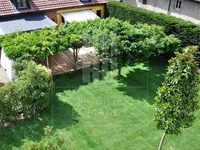 Недвижимость Single house 8 rooms: 2