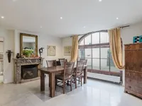 Недвижимость Single house 7 rooms: 6