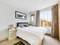 Недвижимость Finborough Road: 2