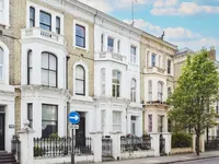 Недвижимость Finborough Road: 4