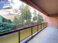 Недвижимость Трёхкомнатная на первом этаже: 8