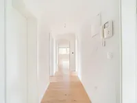 Недвижимость House, Two-story Ford: 13