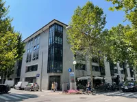 Недвижимость Four-room apartment in the City Center: 1